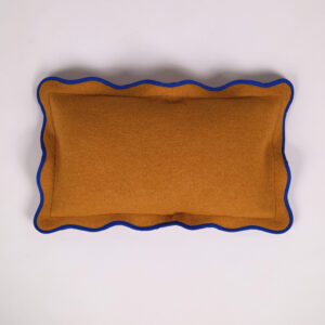 Villast padjakate Oker by Matí