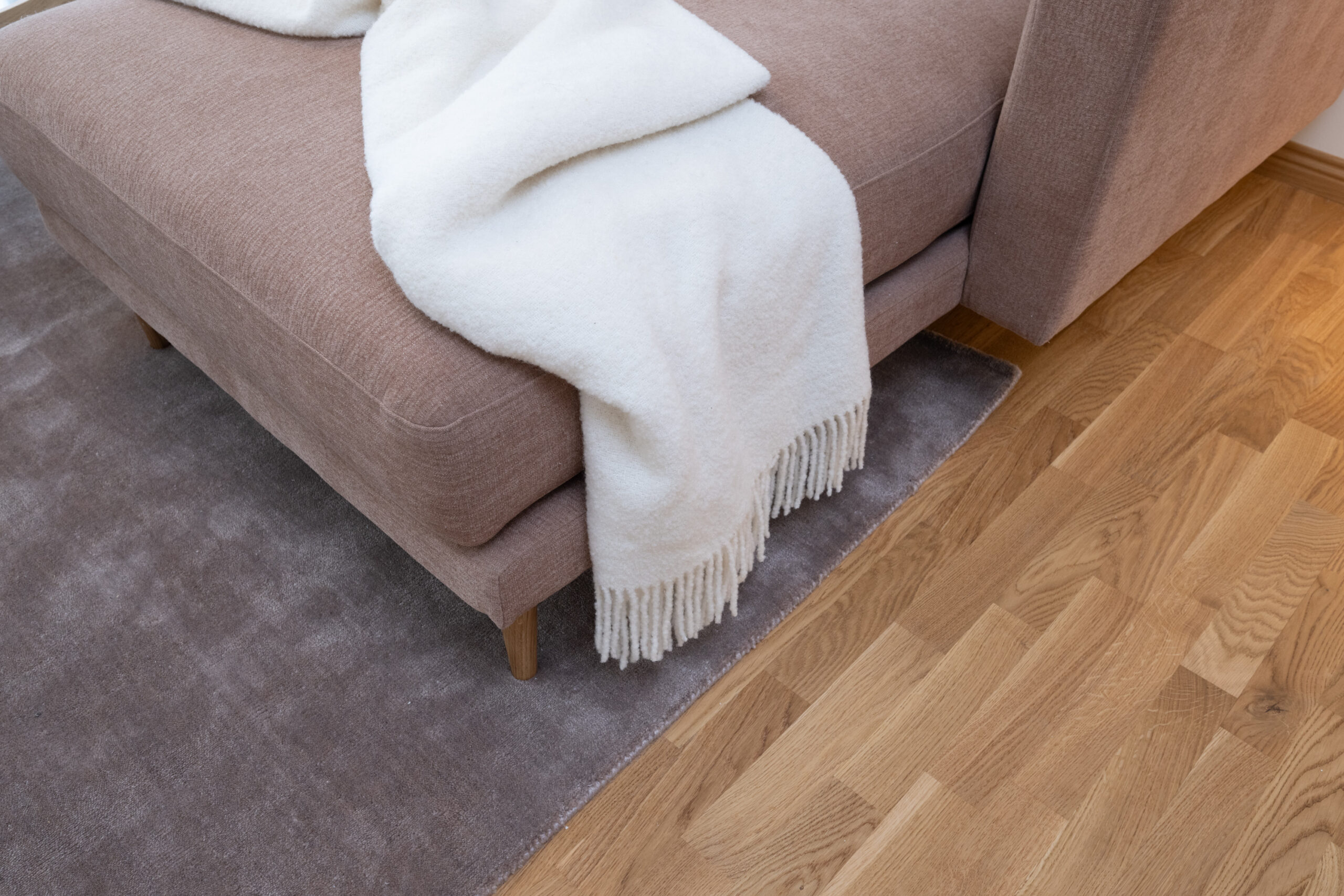 PET materjalist vaip - helepruun - Image 5